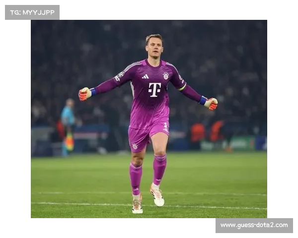 诺伊尔扑救力保拜仁开局，门神风采不减当年